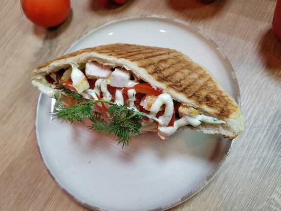 Донар с шашлыком из свинины